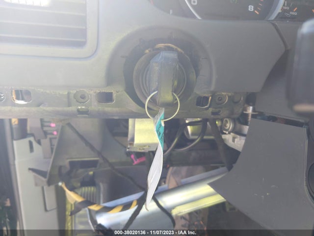 2004 PORSCHE CAYENNE WP1AB29P44LA64393 Photo 10