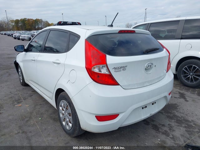 Hyundai ACCENT GS 2015 KMHCT5AE5FU224163 Image 3