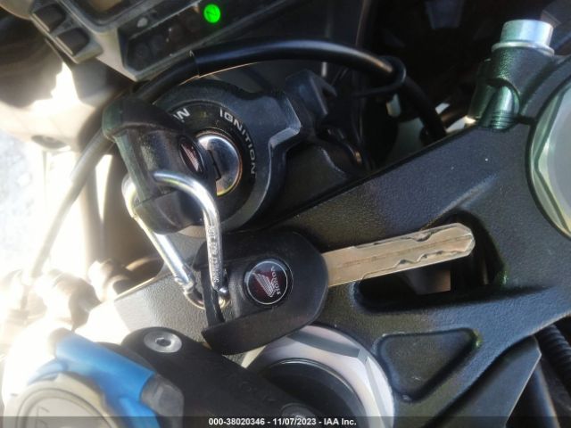 2016 HONDA CBR1000 JH2SC5909GK800270 Photo 10