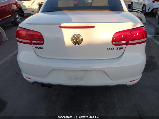WVWBW8AH3FV005246 Volkswagen Eos Komfort Edition