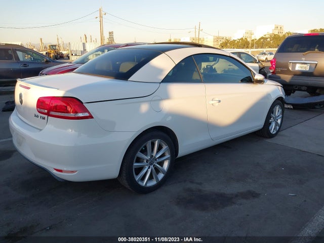 WVWBW8AH3FV005246 Volkswagen Eos Komfort Edition
