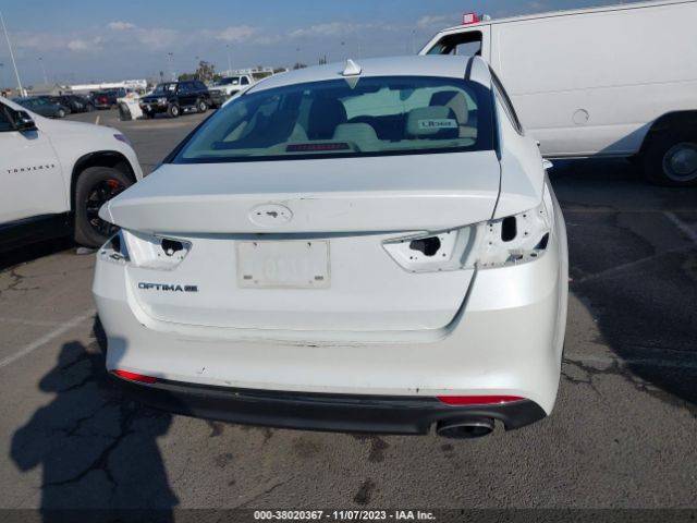 5XXGT4L35HG145208 KIA Optima Lx