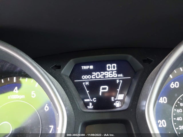 2013 HYUNDAI ELANTRA GLS VIN: 5NPDH4AE5DH452384