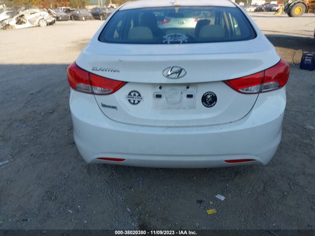 2013 HYUNDAI ELANTRA GLS VIN: 5NPDH4AE5DH452384