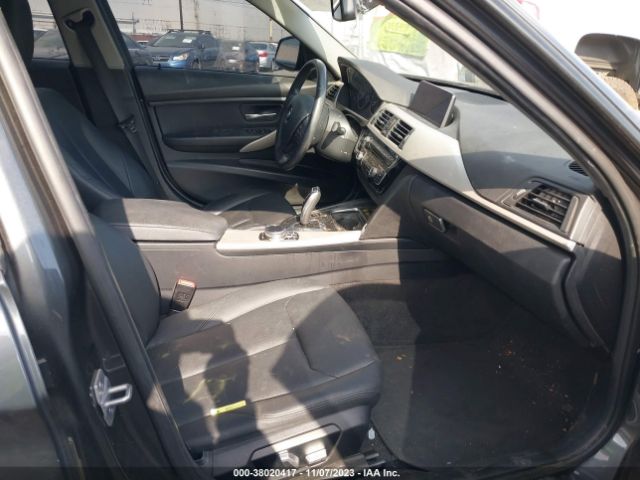 WBA8A3C58JA499888 BMW 320i Xdrive