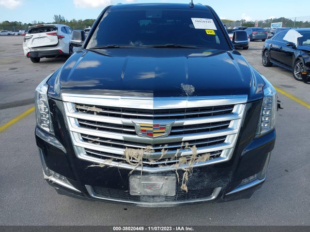1GYS3DKJ1HR279649 Cadillac Escalade Platinum