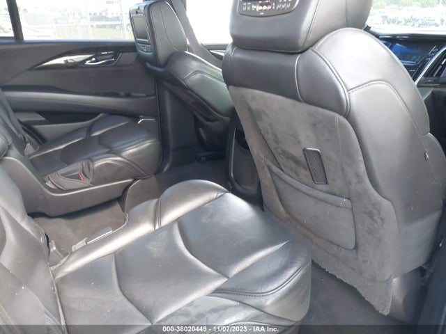 1GYS3DKJ1HR279649 Cadillac Escalade Platinum
