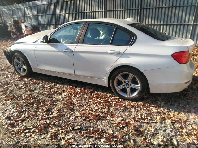 WBA3B5G57ENS09605 BMW 328i Xdrive