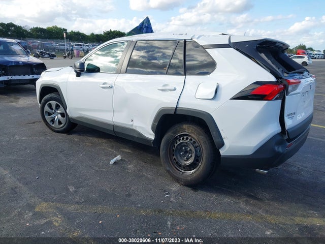 Toyota RAV4 LE 2021 2T3H1RFV3MC152686 Image 3
