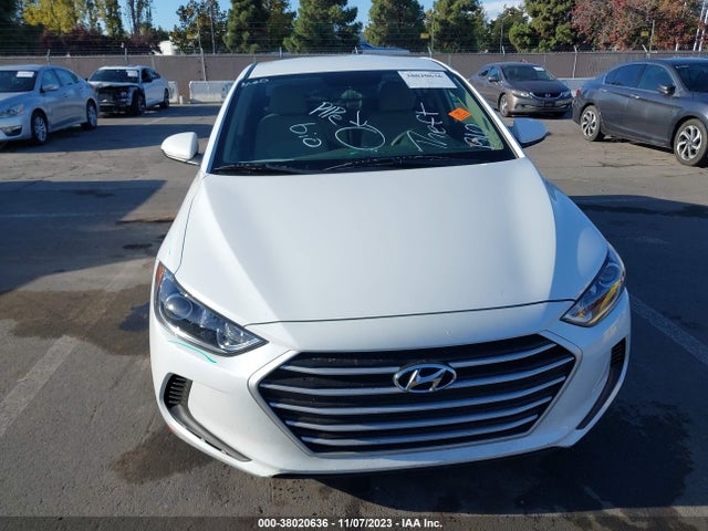 2018 HYUNDAI ELANTRA SEL VIN: 5NPD84LF6JH293649
