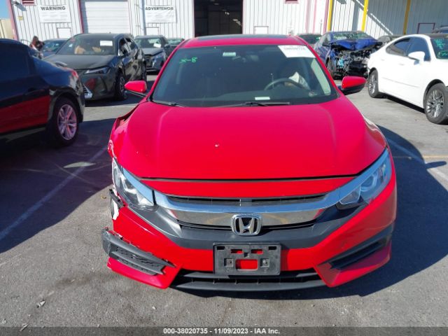 2HGFC2F71JH577703 Honda CIVIC EX