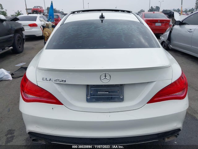 Mercedes-Benz CLA 250 2016 WDDSJ4EB9GN382023 Image 17
