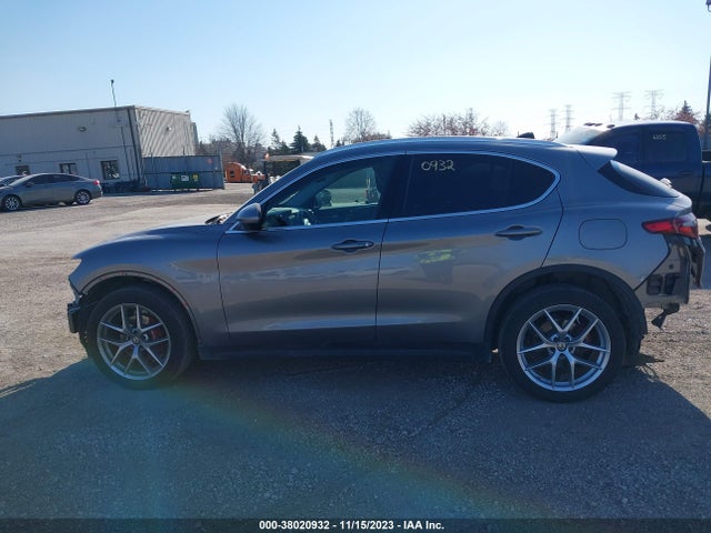 ZASPAKBN1K7C32267 Alfa Romeo Stelvio Ti Lusso Awd