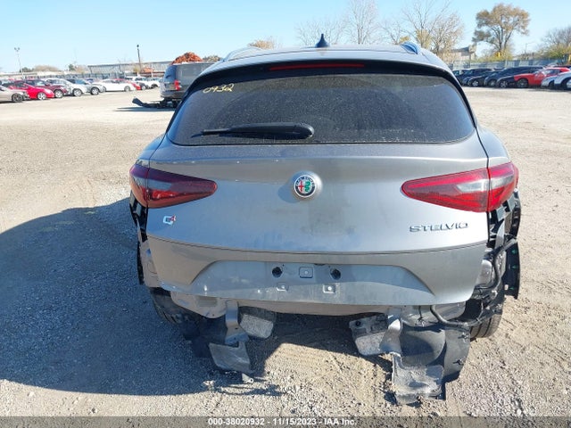 ZASPAKBN1K7C32267 Alfa Romeo Stelvio Ti Lusso Awd