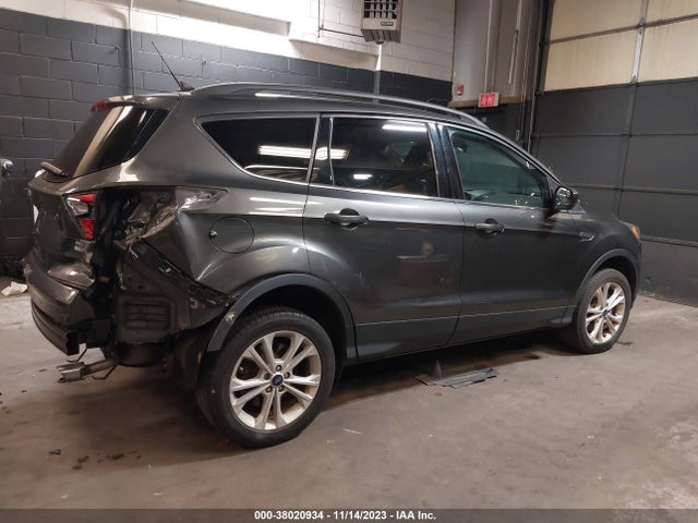 2018 FORD ESCAPE SEL VIN: 1FMCU9HD9JUB58078