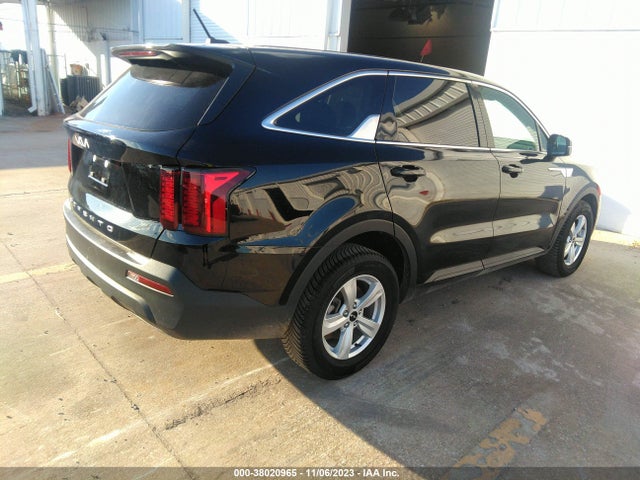 2022 KIA SORENTO LX VIN: 5XYRG4LCXNG138257