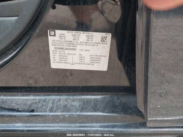 2017 CHEVROLET SILVERADO 1500 2LT VIN: 1GCVKREC3HZ339592
