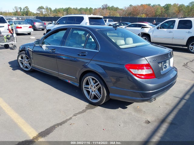 2010 MERCEDES-BENZ C 300 SPORT/LUXURY/ VIN: WDDGF5EB7AR126234