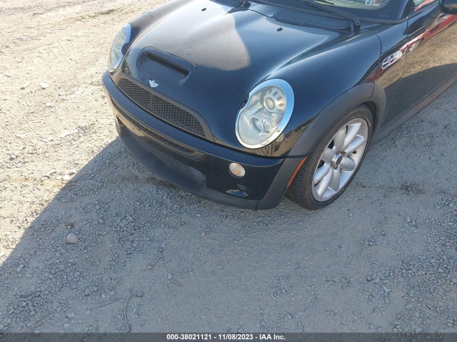 2005 MINI COOPER S WMWRE33565TL10576 Photo 5