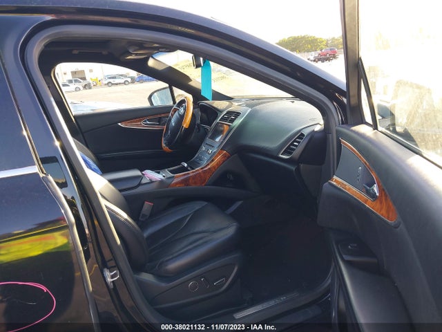 2LMPJ6LR5HBL25617 Lincoln Mkx Reserve