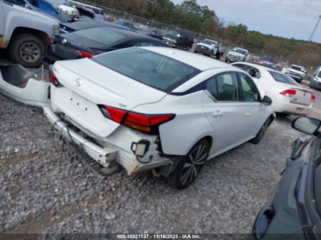 1N4BL4CV4NN320047 Nissan Altima Sr Fwd