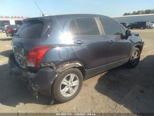 Chevrolet TRAX LS 2019 3GNCJKSB4KL271550 Image 4