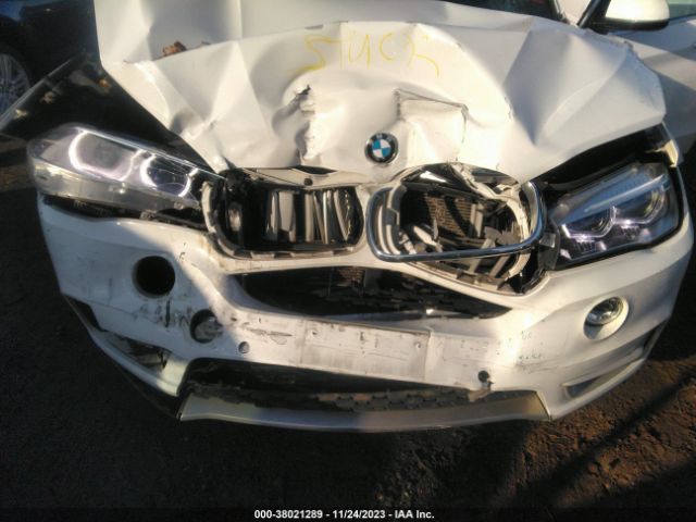 2018 BMW X5 5UXKR0C50J0X87442 Photo 5