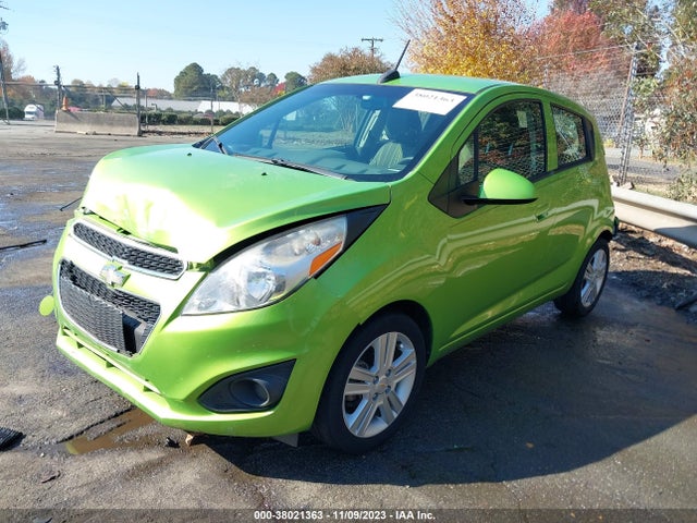 Chevrolet Spark 1lt Cvt 2015 KL8CD6S91FC736106 Image 2