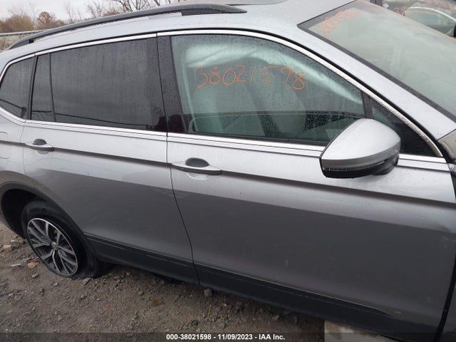 2019 VOLKSWAGEN TIGUAN 2.0T SEL/2.0T SEL R-LINE/2.0T SEL R-LINE BLACK/2.0T SE VIN: 3VV3B7AX3KM107170