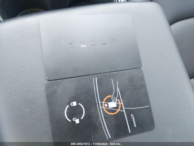 5YJ3E1EA4JF069976 Tesla Model 3 Mid Range/long Range