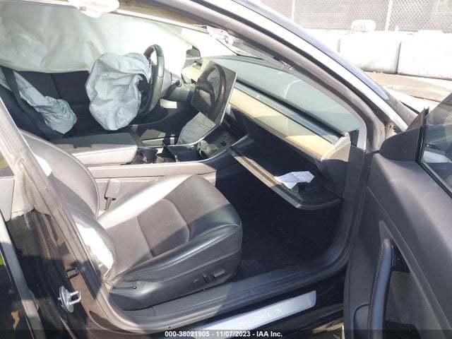 Tesla Model 3 Mid Range/standard Range/standard Range Plus/long Range 2019 5YJ3E1EA9KF314286 Image 5