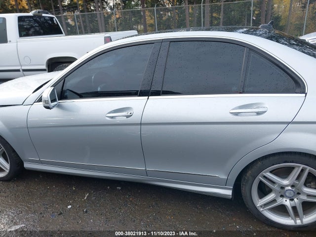 WDDGF4HB3ER318990 Mercedes-Benz C 250 Luxury/sport