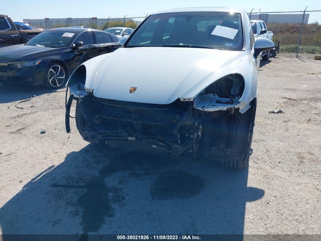 2014 PORSCHE CAYENNE WP1AA2A23ELA96241 Photo 5