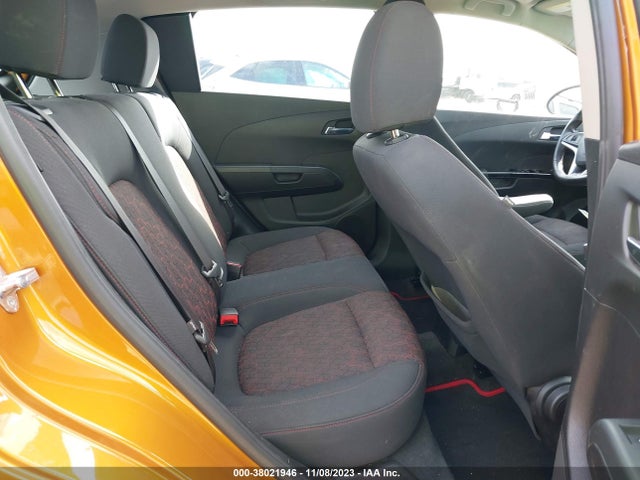 Chevrolet Sonic Lt Auto 2017 1G1JD6SH0H4117282 Image 8