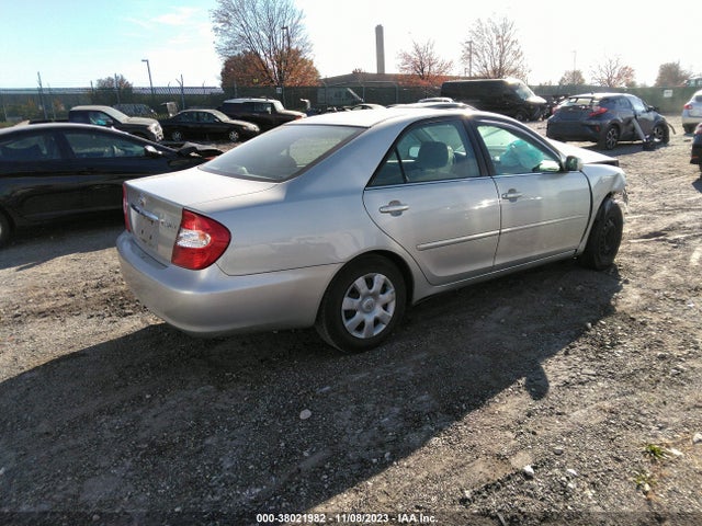 2003 TOYOTA CAMRY LE VIN: 4T1BE30KX3U153104