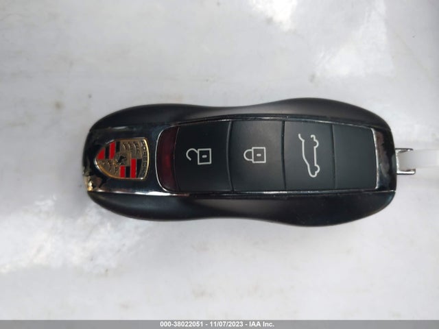 2021 PORSCHE MACAN WP1AA2A56MLB01148 Photo 10