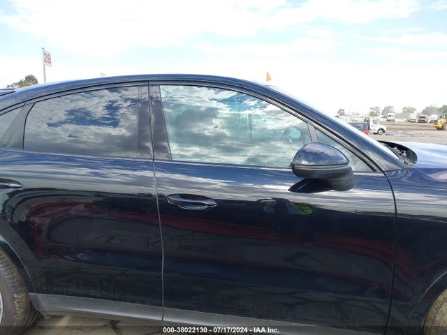 Porsche Cayenne Coupe Platinum Edition 2022 WP1BA2AY4NDA50193 Image 13