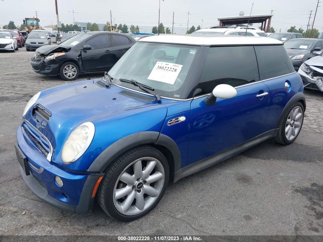 2006 MINI COOPER S WMWRE33536TJ39433 Photo 1