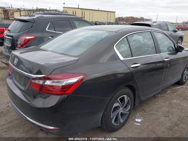 Honda ACCORD LX 2017 1HGCR2F34HA062363 Image 4