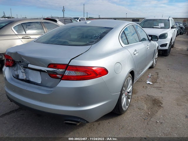 2012 JAGUAR XF SAJWA0HB4CLS38600 Photo 3