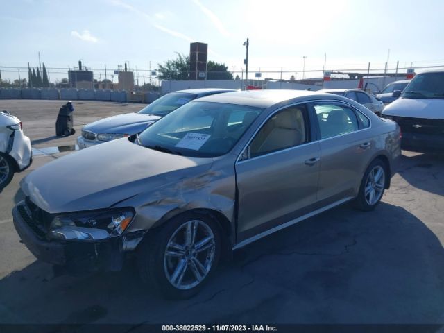 1VWBV7A32FC020119 Volkswagen Passat 2.0l Tdi Se