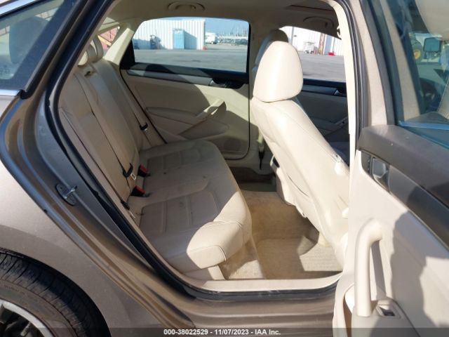 1VWBV7A32FC020119 Volkswagen Passat 2.0l Tdi Se
