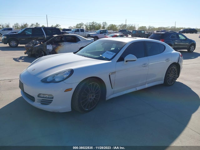 2011 PORSCHE PANAMERA WP0AA2A79BL010729 Photo 1