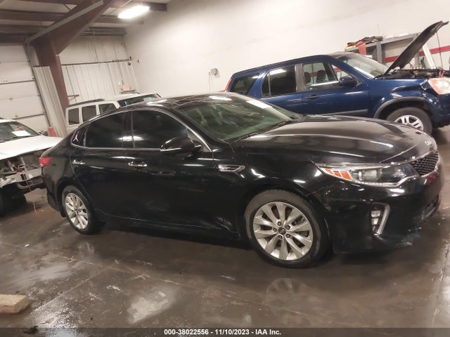 KIA OPTIMA EX 2018 5XXGU4L37JG231834 Image 13
