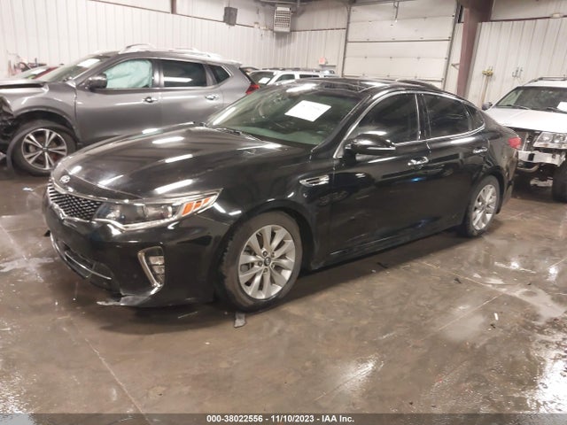 KIA OPTIMA EX 2018 5XXGU4L37JG231834 Image 2