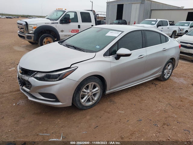 Chevrolet Cruze Lt Auto 2017 1G1BE5SM5H7256654 Image 2