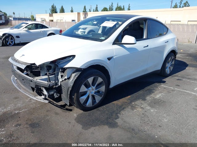 2021 TESLA MODEL Y 5YJYGDED1MF105512 Photo 1