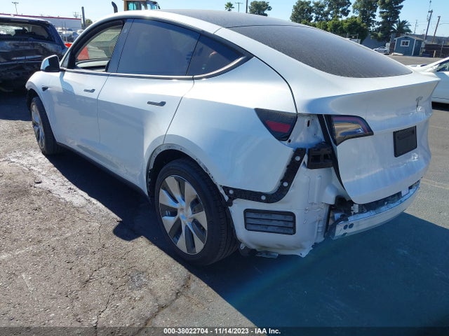 2021 TESLA MODEL Y 5YJYGDED1MF105512 Photo 2