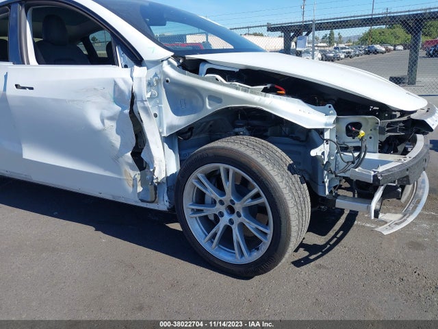 2021 TESLA MODEL Y 5YJYGDED1MF105512 Photo 5