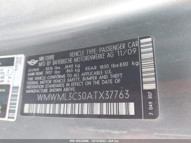 2010 MINI COOPER CLUBMAN WMWML3C50ATX37763 Photo 8